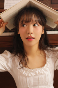 美女射击动作片